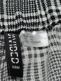 Stoffhose                            Größe                44