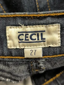 Straight-Leg Jeans                            Größe                36