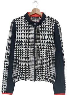 Strickjacke                            Größe                38