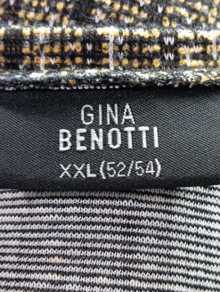 Strickkleid                            Größe                52