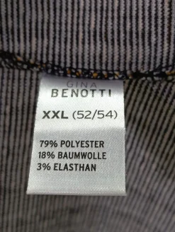 Strickkleid                            Größe                52