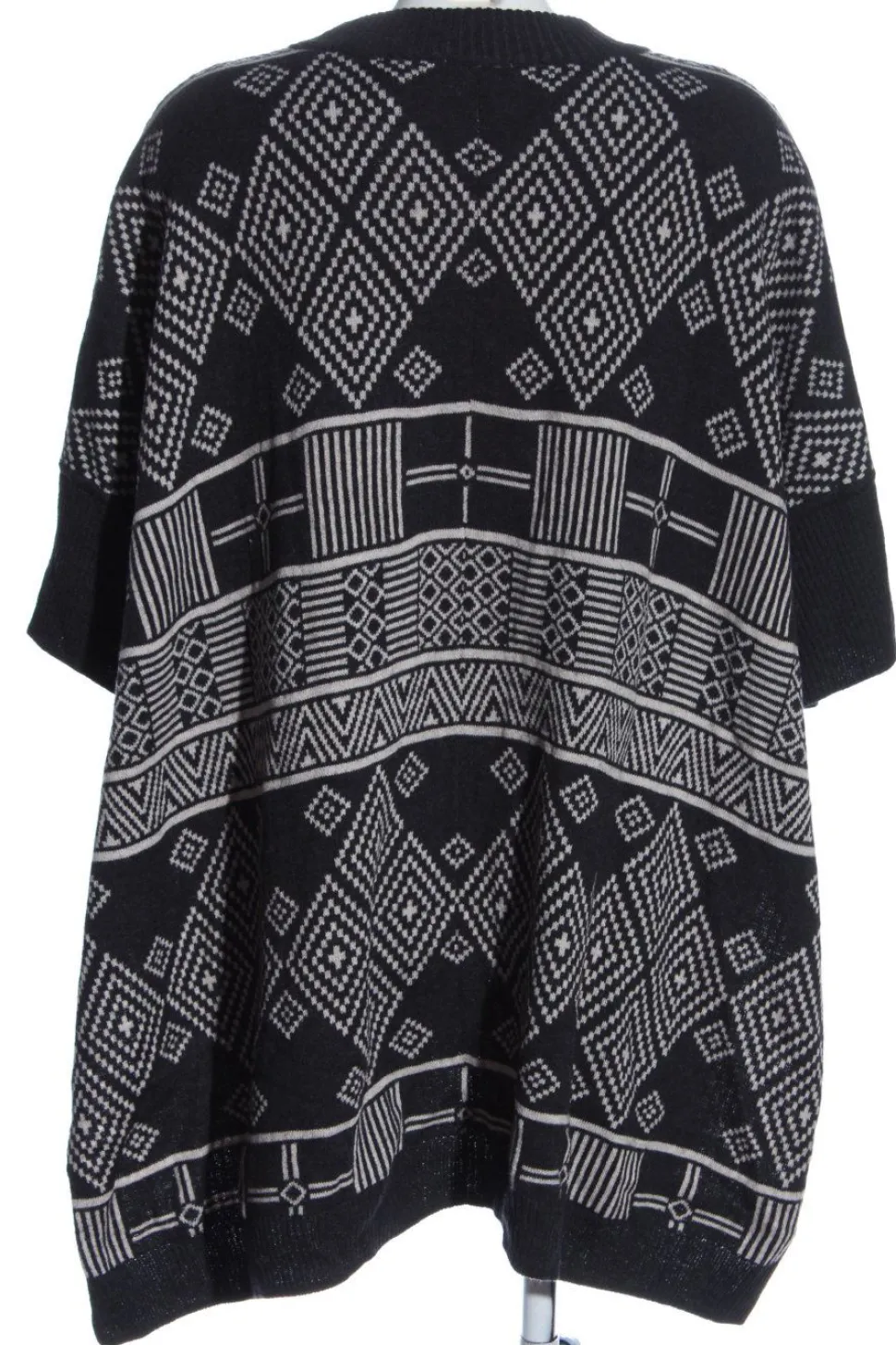 Strickponcho Größe 34