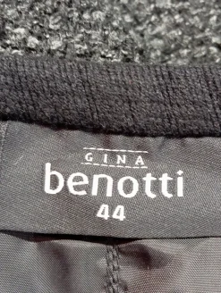 Strickrock                            Größe                44