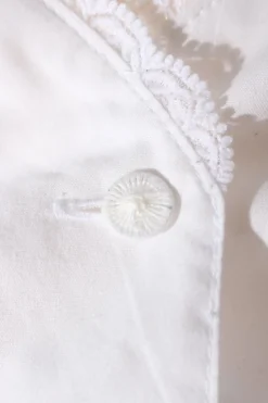 Trachtenbluse                            Größe                32