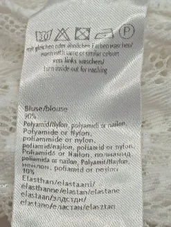 Trachtenbluse                            Größe                32