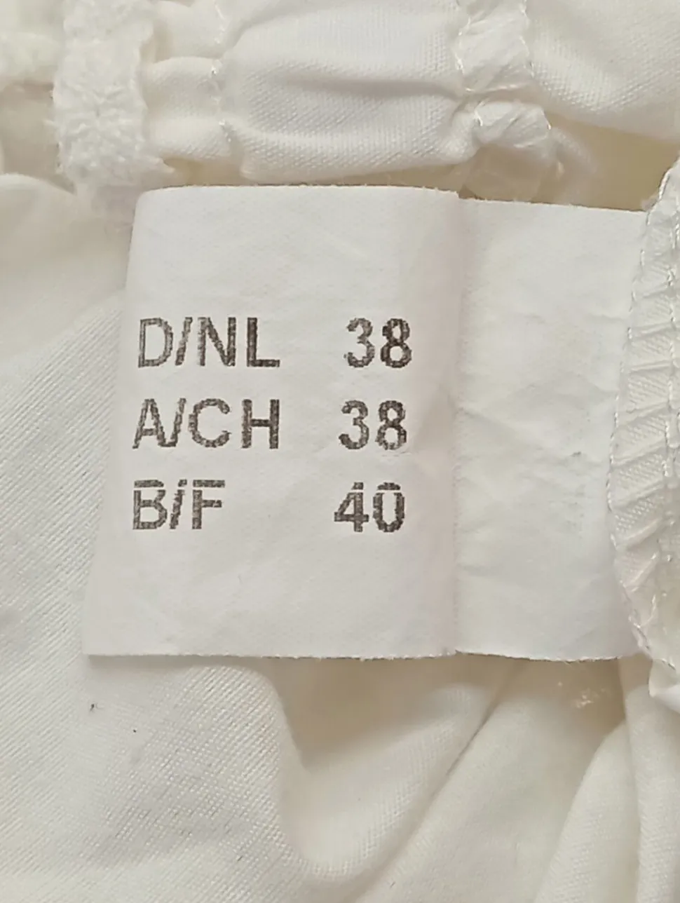 Trachtenbluse Größe 38