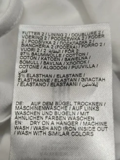 Trachtenbluse Größe 44