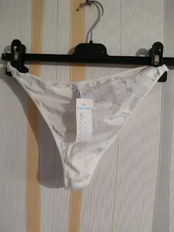 Unterteil                            Größe                36