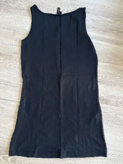 Unterteil                            Größe                34