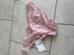 Unterteil                            Größe                38