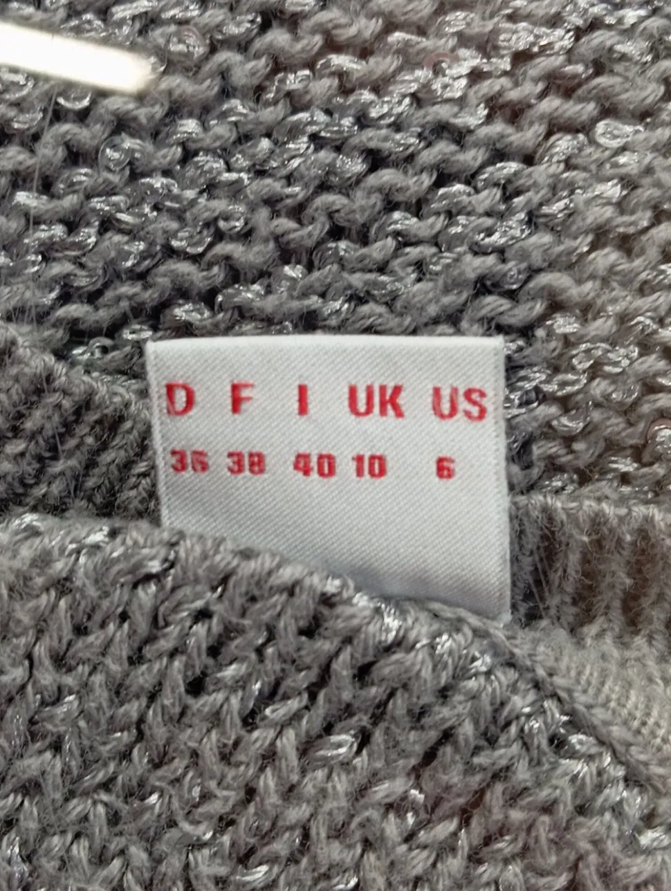 V-Ausschnitt-Pullover Größe 36