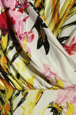 V-Ausschnitt-Shirt                            Größe                38